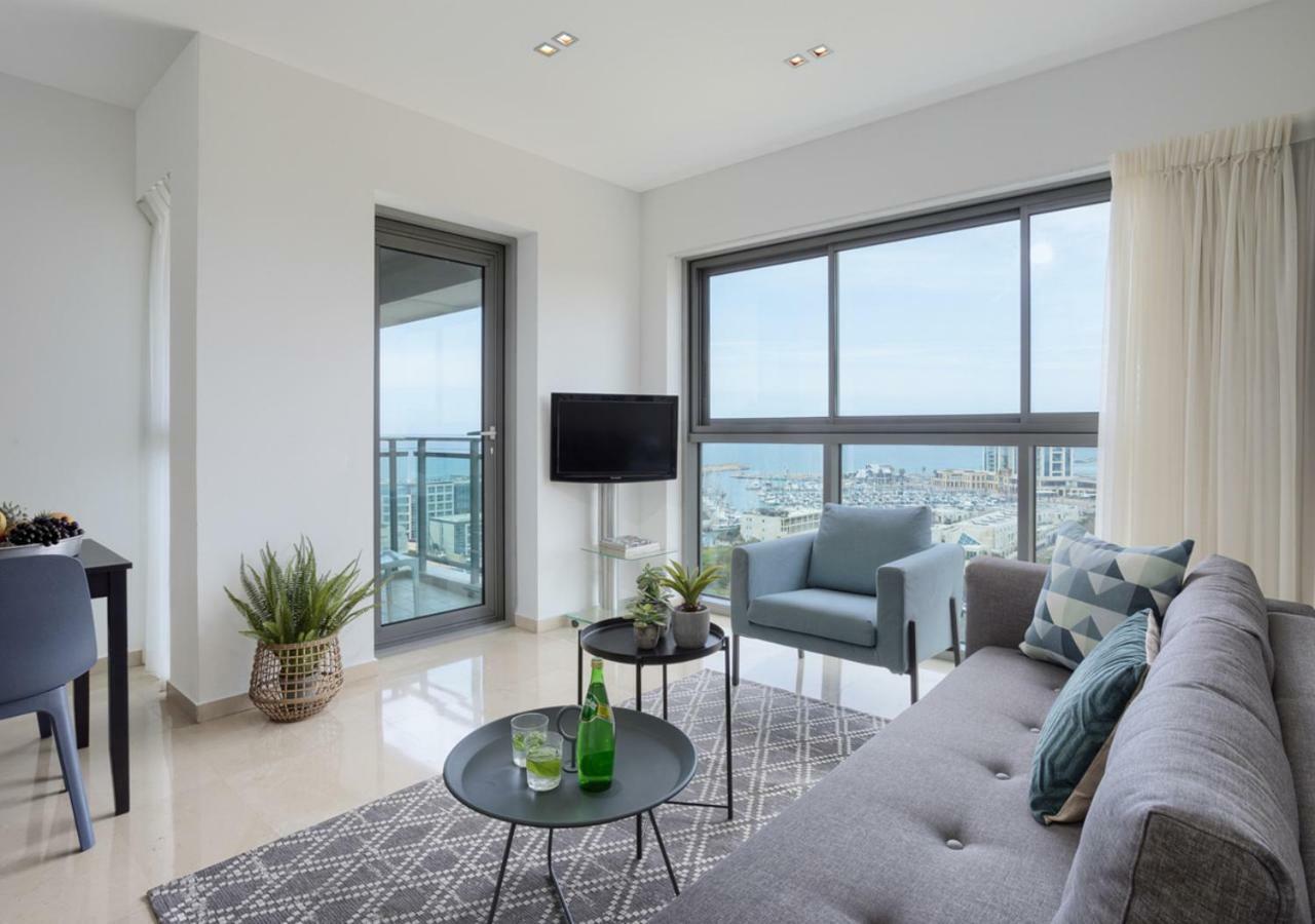 Aparthotel Okeanos On The Beach Herzliya Екстер'єр фото