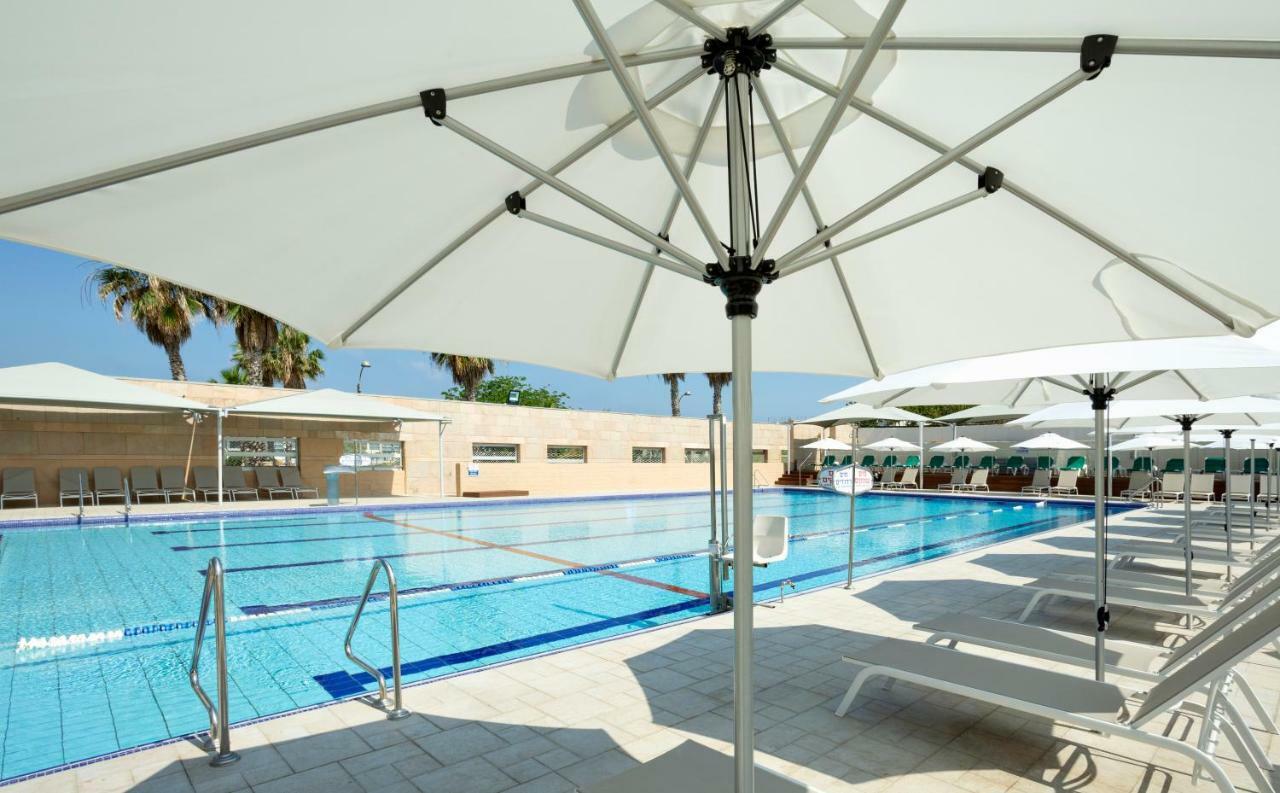 Aparthotel Okeanos On The Beach Herzliya Екстер'єр фото