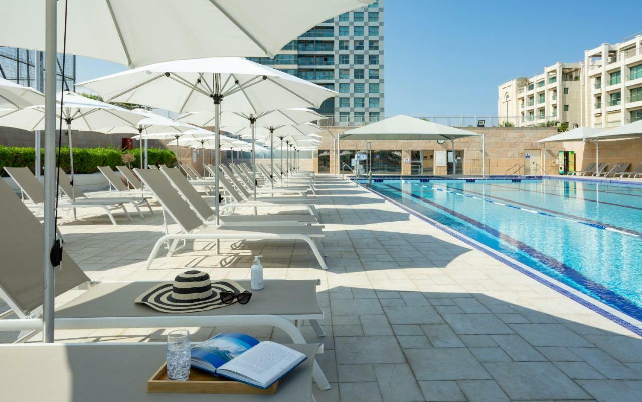 Aparthotel Okeanos On The Beach Herzliya Екстер'єр фото